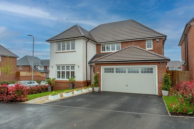 Hen Chwarel Drive, Llanwern